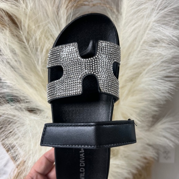 Rhinestone Sandal - Picture 3 of 4